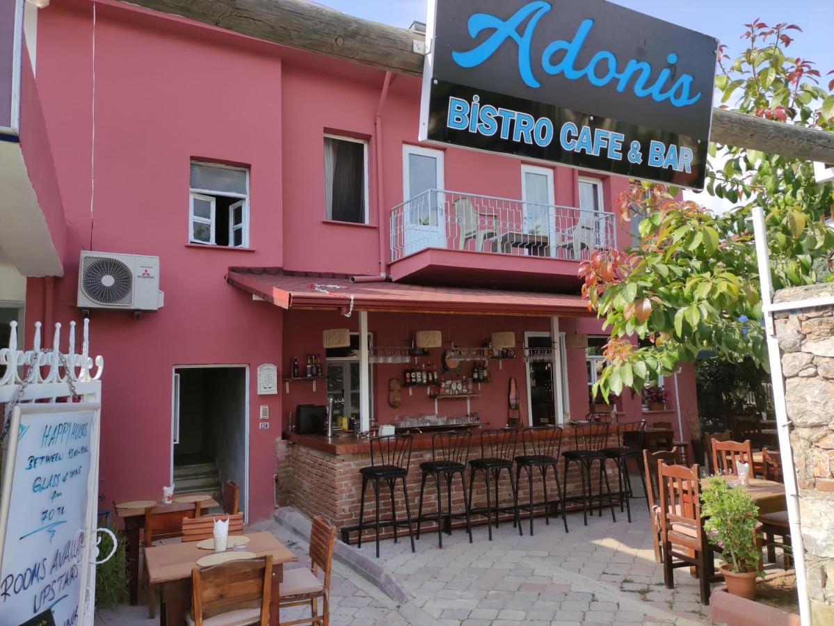 Adonis Bistro Cafe Bar Hostel Φετιγιέ Εξωτερικό φωτογραφία